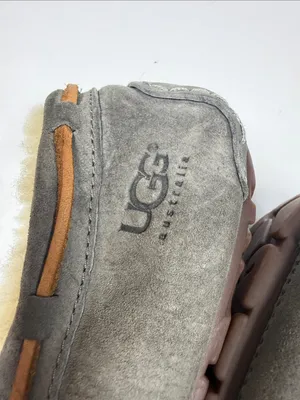 Ugg Women’s Dakota Fur-Lined Moccasin Slip-on Slippers in Gray S-580 Sz 8 thumbnail 4