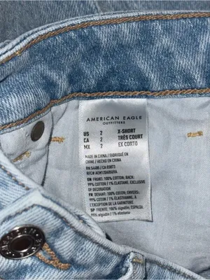 American Eagle Mom Jean Light Blue Wash Strigid Denim Women’s 2 X-SHORT thumbnail 9