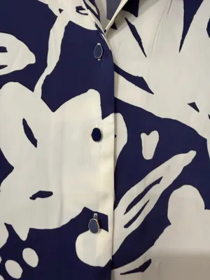Rachel Zoe Navy Blue And White Front Button Abstract Shirt Size Small thumbnail 3