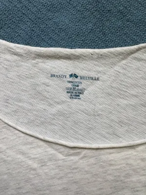 Brandy Melville Long Sleeve thumbnail 3