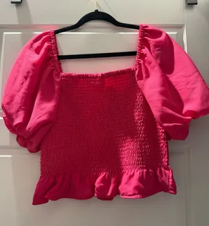 Pink top Size M thumbnail 1