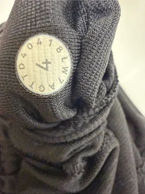 Lululemon Hotty Hot Short Black Size 4 thumbnail 4