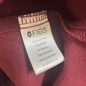 FIGS Casma Three-Pocket Scrub Top Women's Burgundy Maroon XXS thumbnail 6