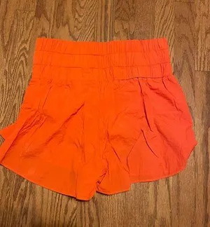 Boutique Size M thumbnail 2