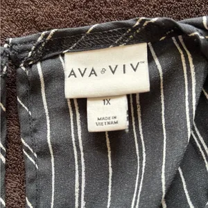 Ava Viv Striped Black and White Women's Short Sleeve Top Size 1X thumbnail 5