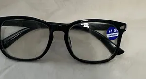 Ladies Blue Light Glasses + 1.0 magnification- Black NWT thumbnail 1