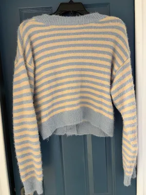 NWOT Le Lis Blue Striped Fuzzy Cropped Cardigan thumbnail 8