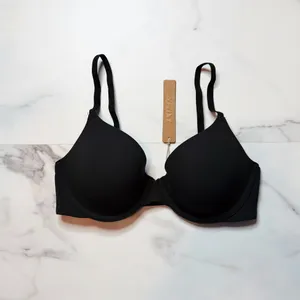NWT Skims Fits Everybody T-Shirt Bra thumbnail 2