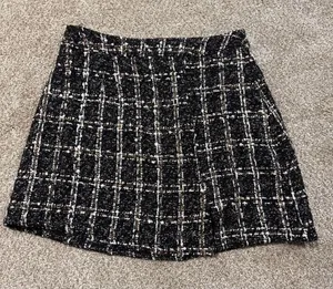 Tweed skirt from Francesca’s thumbnail 1