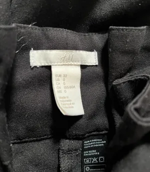 H&M Black Paperbag High Waisted Capri Trouser Pants thumbnail 5