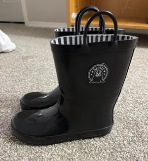stella's boutique Black Rain Boots thumbnail 1