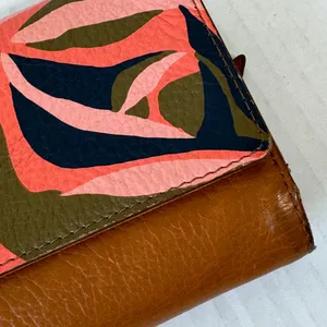 Fossil Tan Orange Leather Tri Fold Wallet Women’s Accessories Abstract Spring thumbnail 9