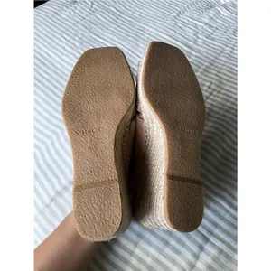 Vince Gaelan Wedge Espadrille Size 6 Rattan Straw Slip On Sandal Light Tan thumbnail 7