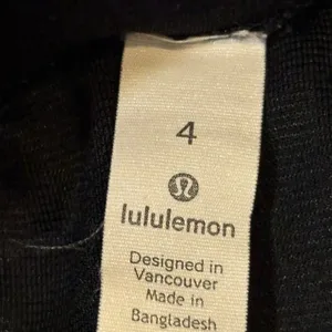 Lululemon Tracker Short V *4" thumbnail 3