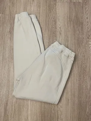 abercrombie & fitch sweatpants  thumbnail 1
