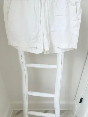 Old Navy White Drawstring Linen Blend 4” Shorts Size Large thumbnail 6