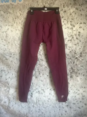 324. Gymshark medium Seamless High-Waist Maroon Leggings thumbnail 2