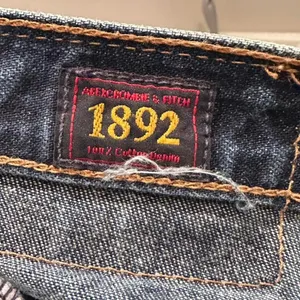 Abercrombie 1892 Vintage 2000s Y2K Bootcut Jeans Medium Wash 4R Button Fly Denim thumbnail 4