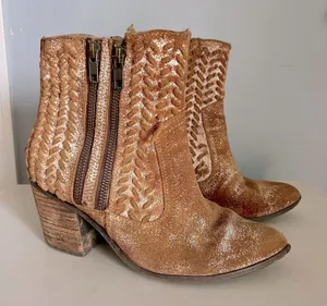 Circle G by Corral Leather Ankle Boot Barn women's ankle booties suede size 7 thumbnail 1