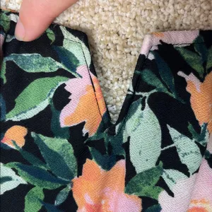 Lila Rose Floral tropical mini dress‎ dark floral stretchy sleeves large beach imperfect thumbnail 7