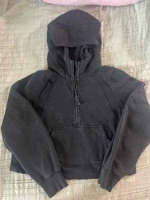 Lululemon Scuba Half-Zip thumbnail 1