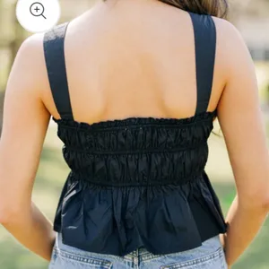NWT SALTED HOUSES Boutique Black Sleeveless Bow Tie Top Medium thumbnail 3