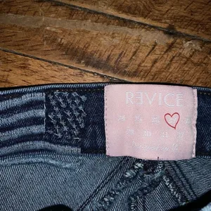 Revice Venus cropped Star medium wash size 27 jeans thumbnail 4