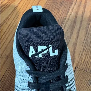 APL Techloom Pro Sneaker Black Grey‎ White size 5 NWT running thumbnail 8