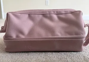 BEIS Dopp Kit thumbnail 1