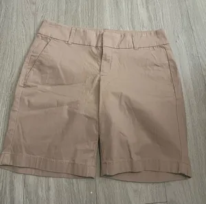 J. Crew Women's Beige/Taupe Shorts thumbnail 1
