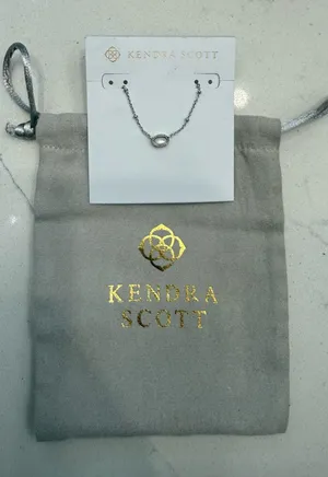 Kendra scott silver white necklace thumbnail 1