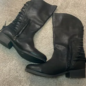 Steve Madden lace up boots black vegan leather 10 thumbnail 11