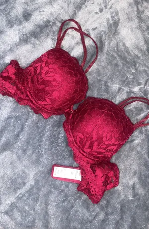 Red Lace Bra Size 32 A thumbnail 1