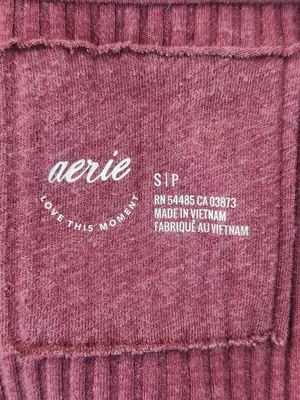 Aerie Burgundy Ribbed Knit Fitted Henley Top Size Small thumbnail 6
