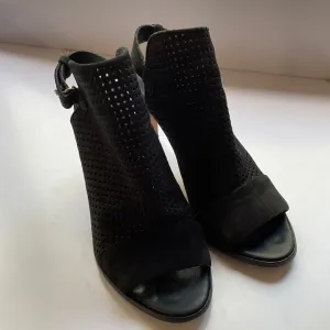 Vince Aden‎ Laser Cut Suede Peep Toe Heel Sandal Slingback Booties Nubuck 7 37.5 thumbnail 5