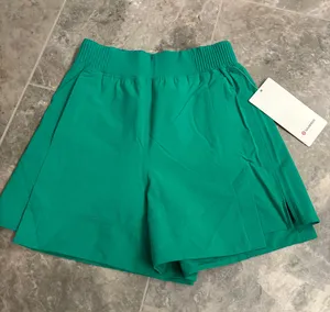 Lululemon Shorts thumbnail 1