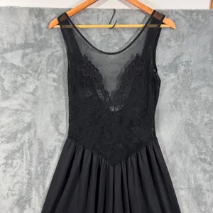 Vintage 80s Victoria's Secret Black Lace V Neck Sheer Bodice Dress Small thumbnail 3