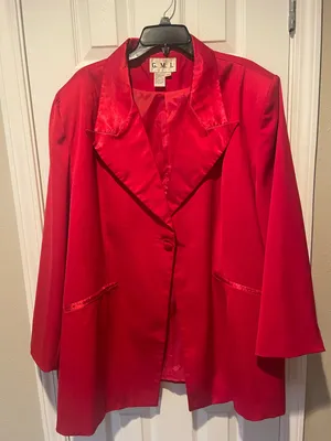 PRE-Owned GMI Women's Red Evening Jacket, l/sleeve, $18, Size 26W, B51 thumbnail 1