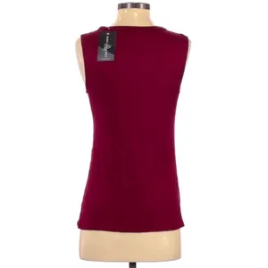 NWT Maroon Mom Boss Tank by Amelia James 💪🏻 thumbnail 3