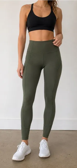 🖤‎ Lululemon Swift Speed High-Rise 25” Leggings Size 2 🖤 thumbnail 1