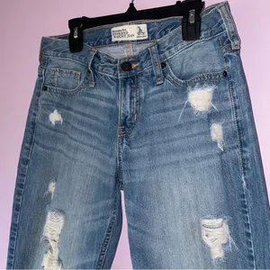 Abercrombie & Fitch Size 0 Boyfriend Straight Jean Distressed Blue Pants thumbnail 2