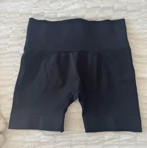 Set Active Biker Shorts thumbnail 1