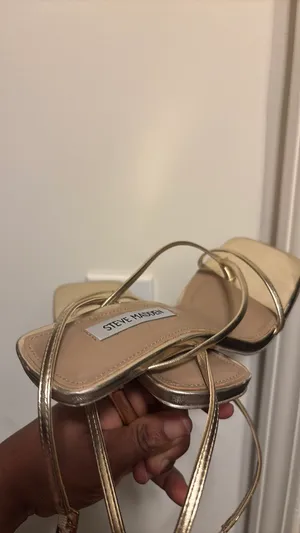 Sandals Steve Madden Gold Strappy Square Toe 👡 thumbnail 8