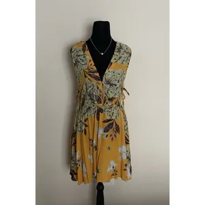 Free People "Marnie" Golden Yellow Floral Short Dress Size S Rayon Boho Floral. thumbnail 2