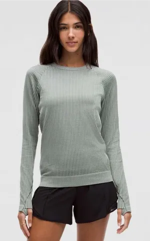 Lululemon Women Rest Less Pullover Ribbed, teal blue‎ / green Size 12 thumbnail 1