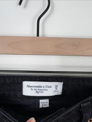 Abercrombie 90s Relaxed Jeans Curve Love Women’s Size 28 6 Black Denim High Rise thumbnail 4