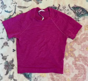 Lululemon Cropped Swiftly Tech Short Sleeve thumbnail 1
