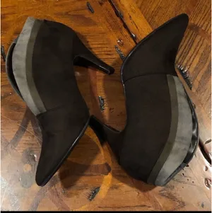 Impo Brown Suede Heels thumbnail 3