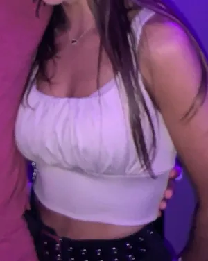 Forever 21 Top thumbnail 1