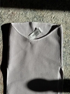 Aritzia Tube Top thumbnail 3